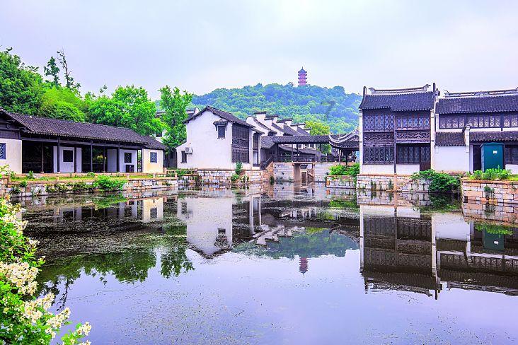 机智问答网页-智慧解答你的疑惑-扶摇:齐韵为什么一定要以宗越救了自己为理由请他吃饭呢?首选平台