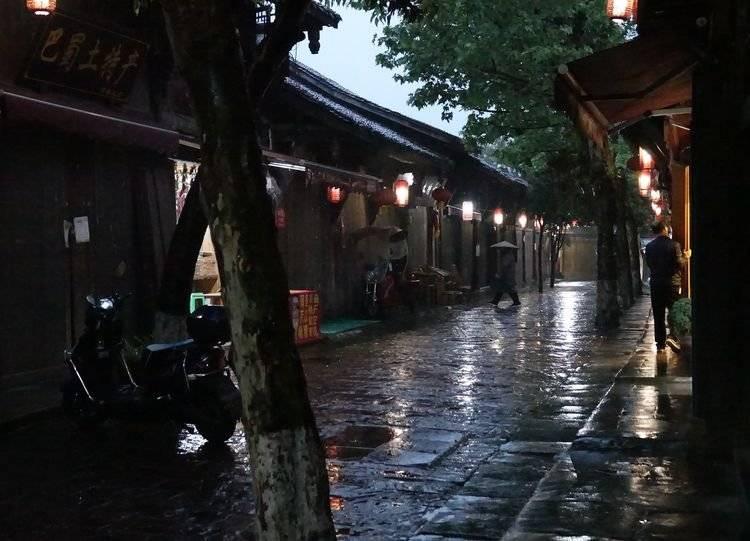 三看《父母爱情》才知，安杰见了张桂兰之后，变得无所谓的原因